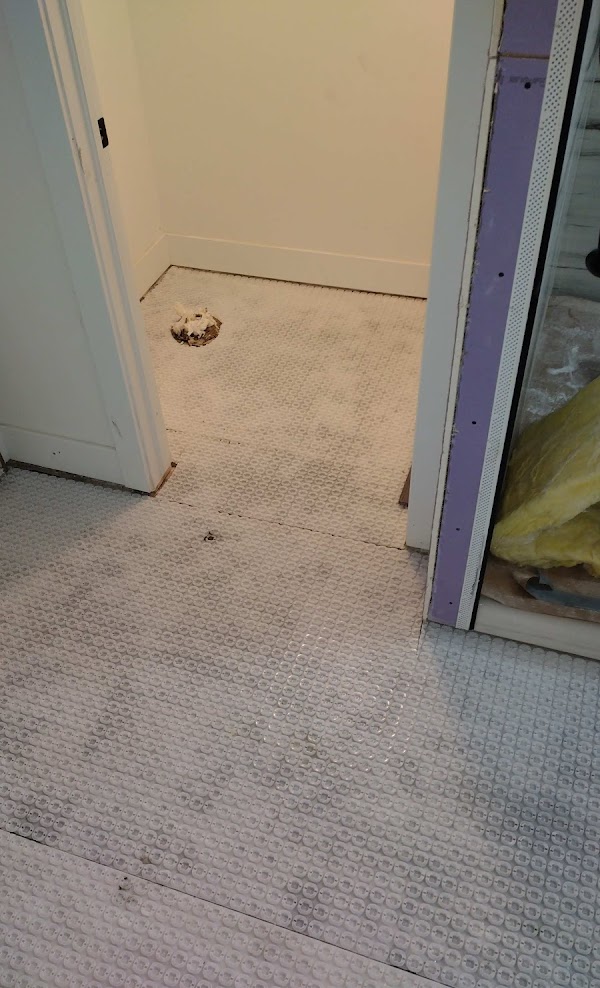 Before: Bathroom Tile Contractor Denver CO - Home and Office Renovations