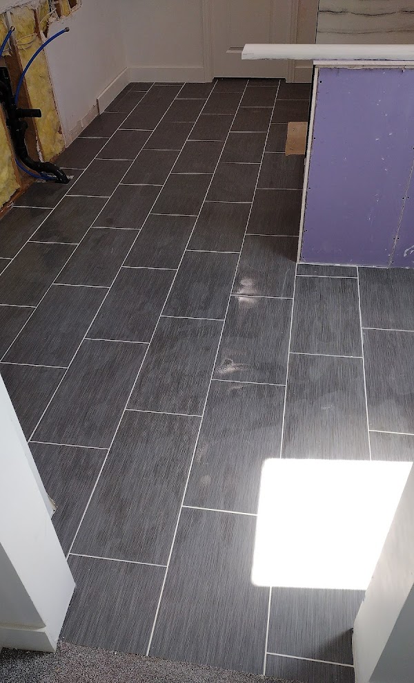 Before: Bathroom Tile Contractor Denver CO - Home and Office Renovations